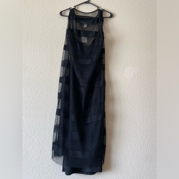 Little black dress with lining - Picture 5 of 9